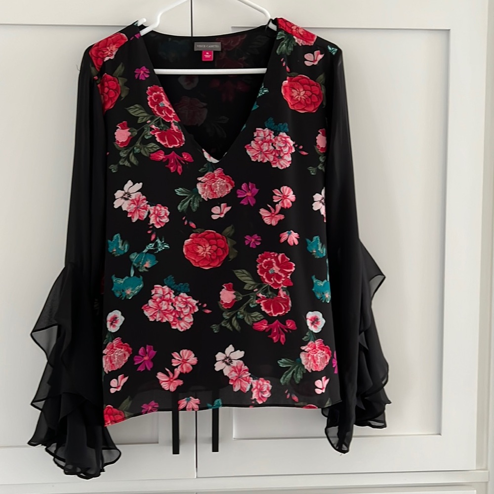 Vince Camuto Black Blouse with Graphic Floral and Long Bell Sleeves